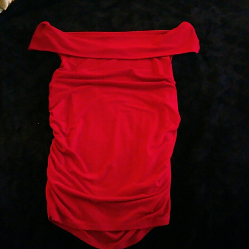 Blouse off shoulder